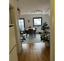 Moderne 3 Zimmer Wohnung mit großem Balkon - Nürtingen