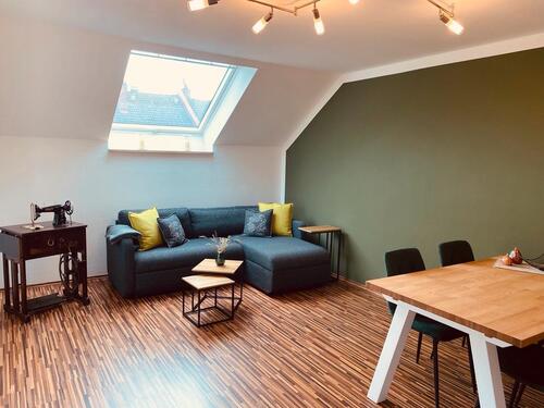 Foto - 2 Zimmer Wohnung Einbauküche - 870,00&nbsp;EUR Kaltmiete, ca.&nbsp; 57,00&nbsp;m&sup2;