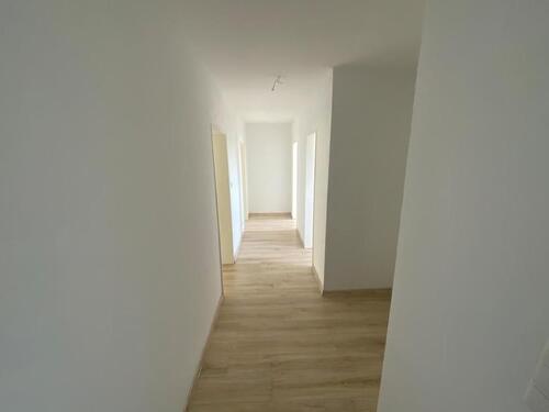 Foto - Bezugsfertig: großzügige 3-Zimmer-Wohnung mit Balkon in Plettenberg