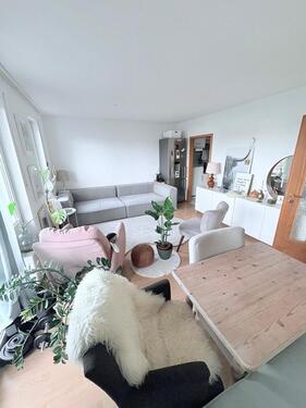 Foto - 52m² Whg 2Z. mit Tg und kleinem Garten zu verkaufen