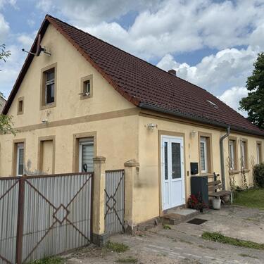 Foto - 4 Zimmer Bauernhaus, Landhaus zum Kaufen in Neustadt (Dosse)