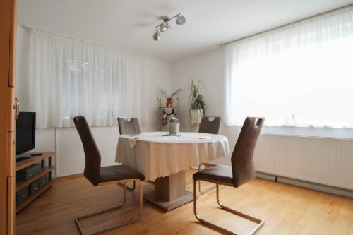 Foto - 9 Zimmer Mehrfamilienhaus, Wohnhaus in Gaildorf