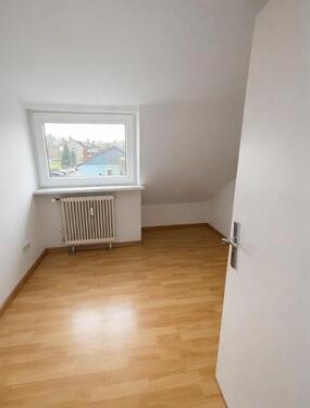 Foto - 3 Zimmer Dachgeschoßwohnung zur Miete in Rosdorf