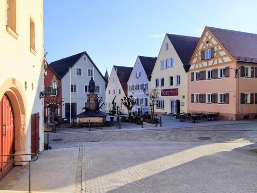 Foto - Mehrfamilienhaus, Wohnhaus in Wolframs-Eschenbach zum Kaufen