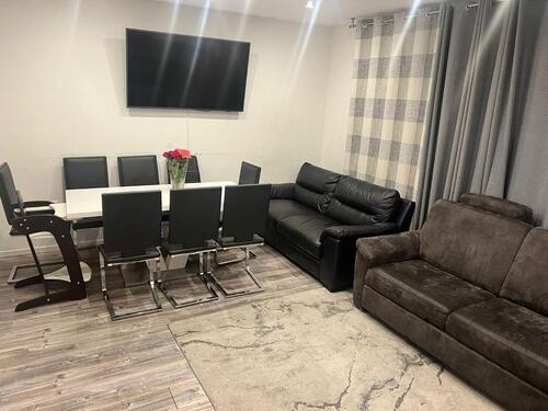 Foto - Großzügiges Haus mit eigenem Garten zu Vermieten