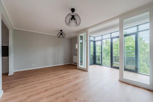Foto - Sanierte & provisionsfreie 2-Zi.-Wohnung mit Wintergarten