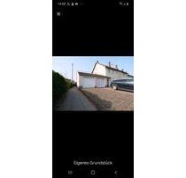 Garage mit 7 Meter Vorplatz in Troisdorf - Köln Porz