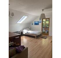 2-Zimmer-DG-Wohnung mit Balkon und EBK in Kochel am See