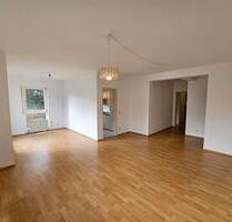 Helle 2-Zi-Wohnung 65qm in Usingen mit Balkon