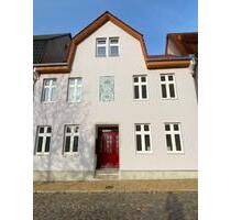 Alt Strelitz - Ein-Zimmer-Wohnung mit Balkon - Neustrelitz