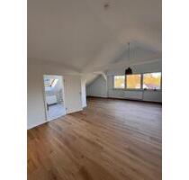 2 Zimmer DG Wohnung mit Ankleidezimmer direkt am See - Königs Wusterhausen