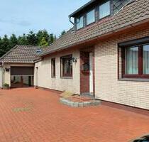 HausBungalow mit ausgeb.Dachgeschoss in ruhigerzentraler Lage - Rehden