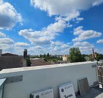 Exklusive Denkmalwohnung - 5 Zimmer, Dachterrasse,Parkett,Tageslichtbad,Gäste-WC, Stellplatz, EBK - Magdeburg Alte Neustadt