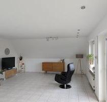 Helle 2-Zimmer-DG-Wohnung mit Einbauküche in Ascheberg