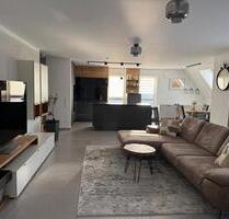 Teilmöblierte 4,5-Zimmer Wohnung mit Balkon im 3. OG in Lauffen - Lauffen am Neckar