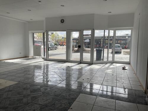 Foto - Helles Ladenlokal in frequentierter Lage von Kamp-Lintfort