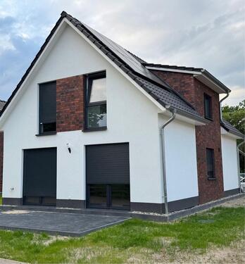 Foto - 6 Zimmer Einfamilienhaus zum Kaufen in Burgdorf