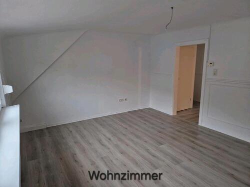 Foto - 5 Zimmer Dachgeschoßwohnung zur Miete in Homburg