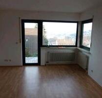 2 Zimmer Single-Wohnung mit Balkon und EBK in Urbar