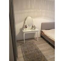 Miete (Mitbewohnerin) nur Frau - 500,00&nbsp;EUR Kaltmiete, ca.&nbsp; 61,00&nbsp;m&sup2; in Wiesbaden (PLZ: 65193) Nordost