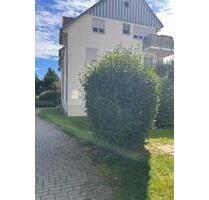 komplett renovierte Wohnung mit Balkon und einem sehr schönen Ausblick - Wilkau-Haßlau