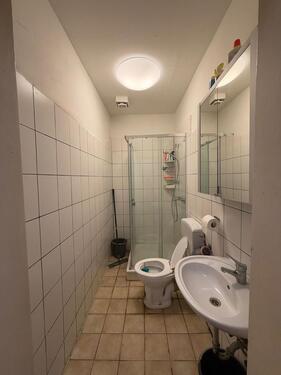 Foto - 2-Zimmer-Wohnung mit 40 m² – ab 01.05. frei – Duisburg