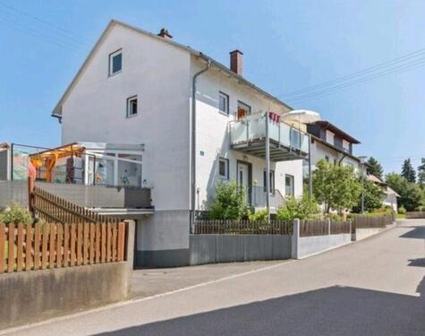 Foto - 6 Zimmer Mehrfamilienhaus, Wohnhaus in Kelheim