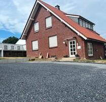 Ohne Makler Familienhaus mit 2 Garage in Löhne 32584