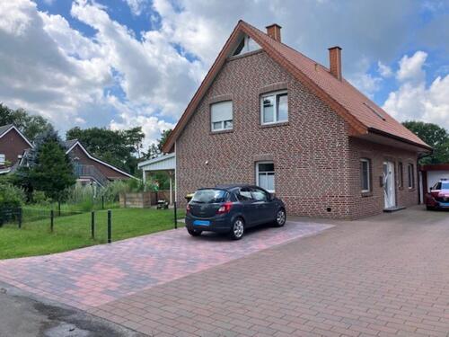 Foto - Einfamilienhaus - 300.000,00 EUR Kaufpreis,
