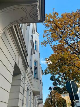 Foto - Möblierte Altbauwohnung, 52 m2 mit Balkon
