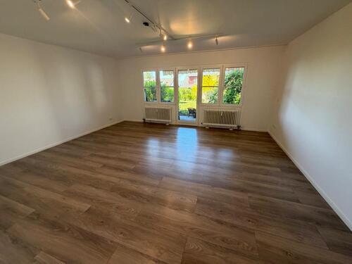 Foto - Erstbezug nach Renovierung: 1,5 Zimmer-Terrassen-Wohnung mit EBK