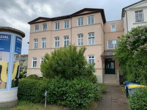 Foto - 3 Raumwohnung mit E-Ladesäule in der Schweriner Straße in Güstrow