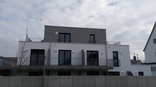 Foto - Penthouse-Apartment möbliert mit Dachterasse und TG-Stellplatz