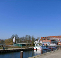 Private moebilierte 2 Zimmer Ferienwohnung Wohnen auf Zeit - Waren (Müritz)