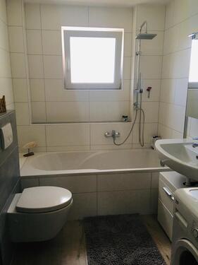 Foto - helle geräumige 4ZKB mit Balkon und Tageslichtbad