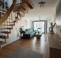 Attraktive 4 Zimmer Wohnung mit Balkon in Wörth a.d.Isar - Niederaichbach