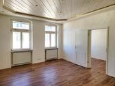 Foto - Sonnige 3-Raum-Wohnung mit viel Platz im Herzen von Schleiz!