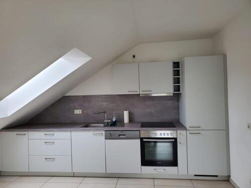 Foto - 3 Zimmer Dachgeschoßwohnung zur Miete in Maxhütte-Haidhof