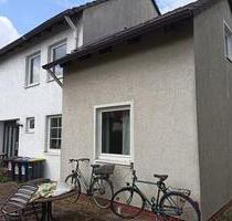 Reihenendhaus unterkellert mit Anbau & Garage - Burgdorf