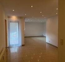 Großzügig 2,5 Zimmer Wohnung mit Balkon - Königsbronn
