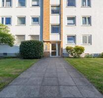 Provisionsfrei! 4-Zi-Whg. mit Balkon und Garage zu verkaufen - Bielefeld Heepen