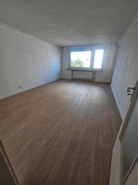 Foto - Helle, 3 Zimmer Wohnung mit zusätzlichem möbiliertem Zimmer