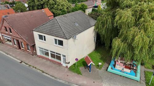 Foto - Renovierte Obergeschosswohnung zentral in Oldersum!