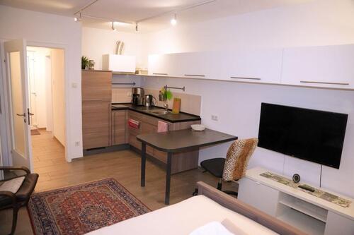 Foto - voll möblierte 1-Zi.-Whg. + Stellplatz Top-Lage zur Vermietung