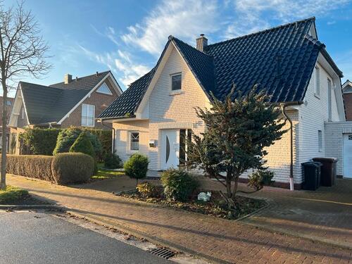 Foto - 6 Zimmer Einfamilienhaus zur Miete in Bockhorn