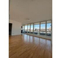 Traumhafte 2-Zimmer-Penthouse-Wohnung in Schöneberg | 2 Balkone - Berlin Tempelhof-Schöneberg