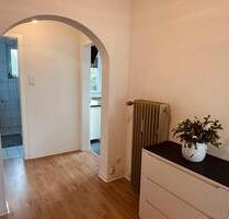 Helle 3-Zimmer-Wohnung mit Gartennutzung in zentraler Lage - Leichlingen (Rheinland)