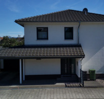 Attraktives und modernes Einfamilienhaus mit Terrasse und Garten - Rheinau