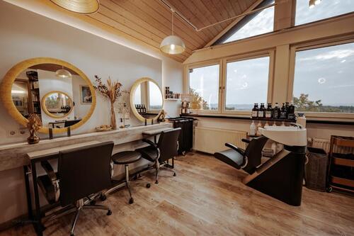Foto - Attraktive Gewerberäume – ideal für FriseurKosmetik