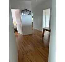Großzügige 6-Zimmer-Maisonettewohnung in Sankt Augustin